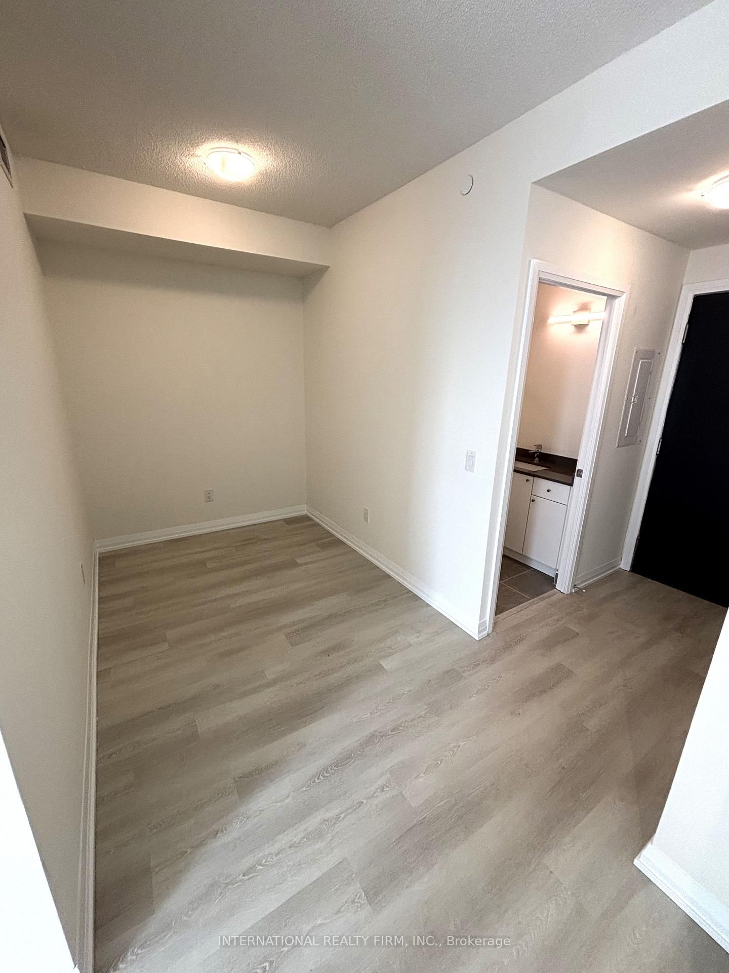 3270 Sheppard Avenue E, Unit 2725 - Photo 14