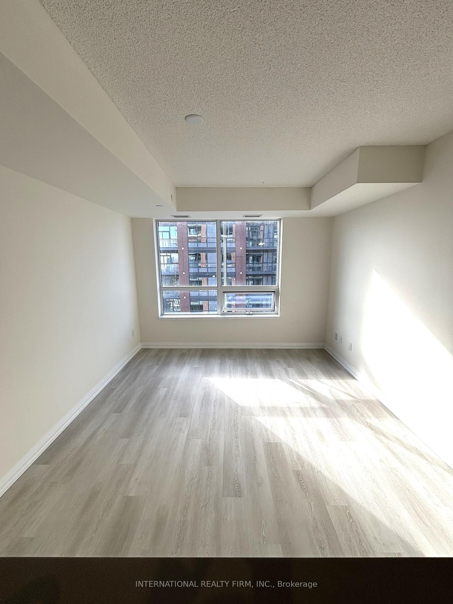 3270 Sheppard Avenue E, Unit 2725 - Photo 7