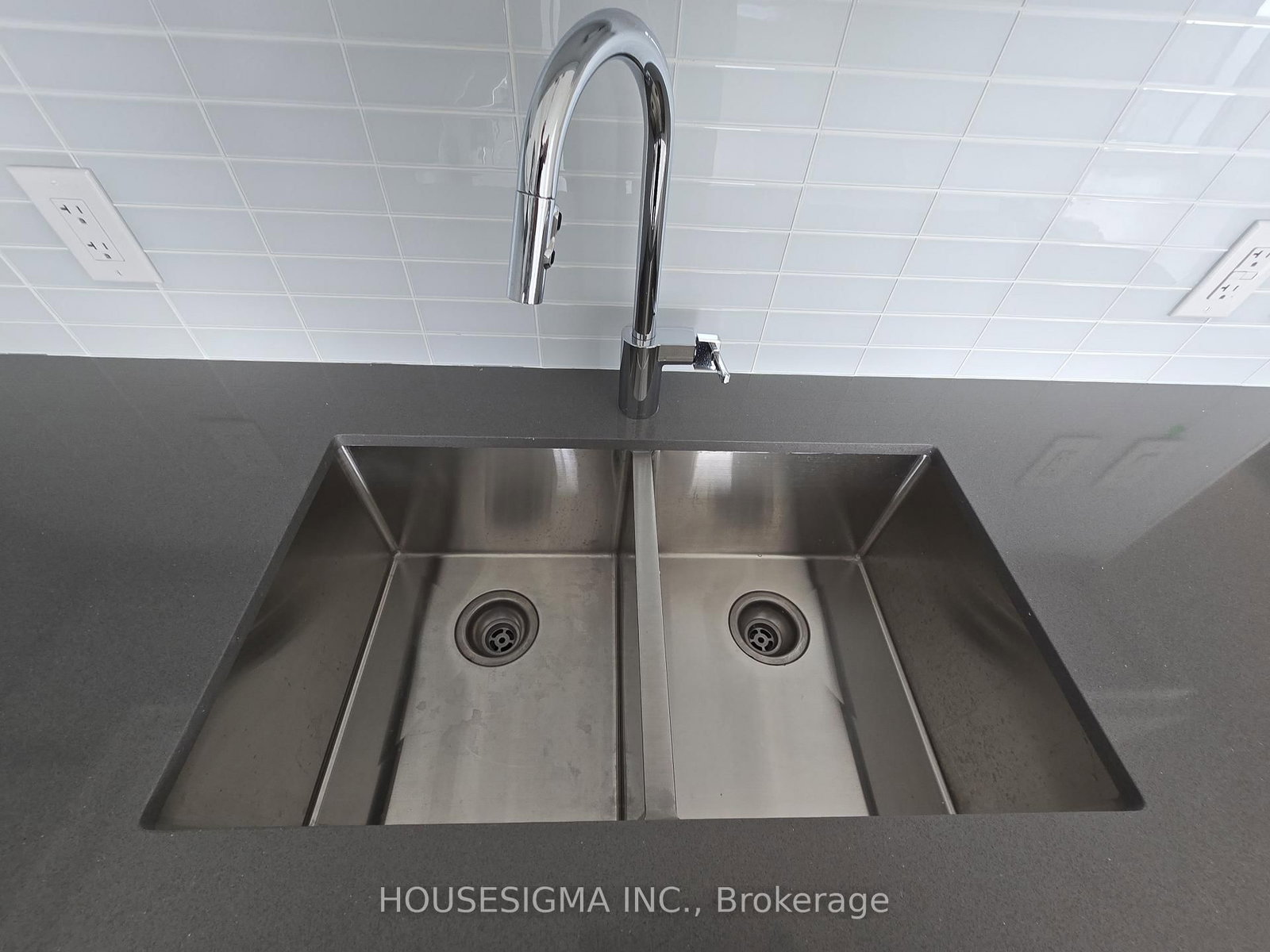 3260 Sheppard Avenue E, Unit 2701 - Photo 11