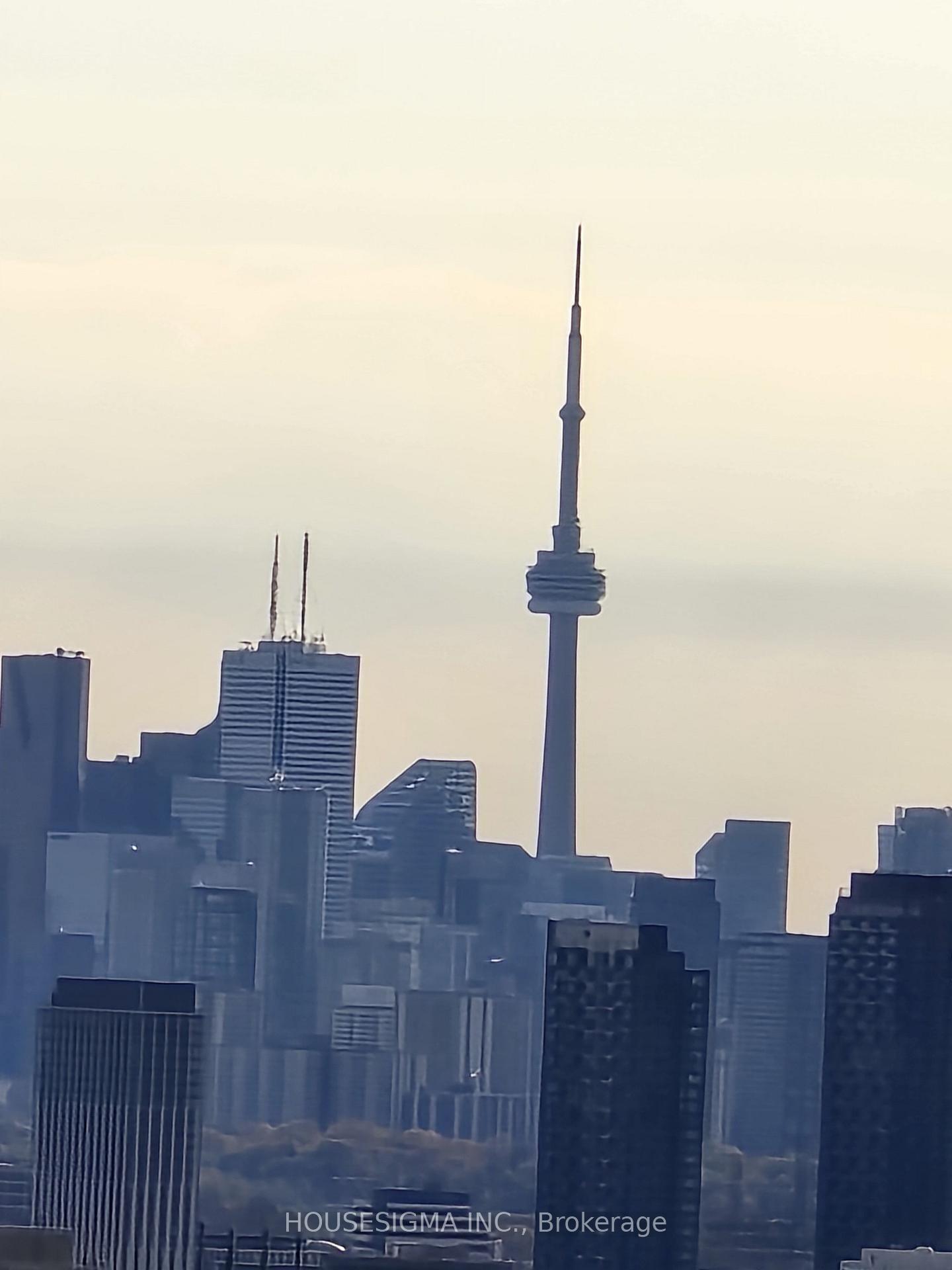 3260 Sheppard Avenue E, Unit 2701 - Photo 2