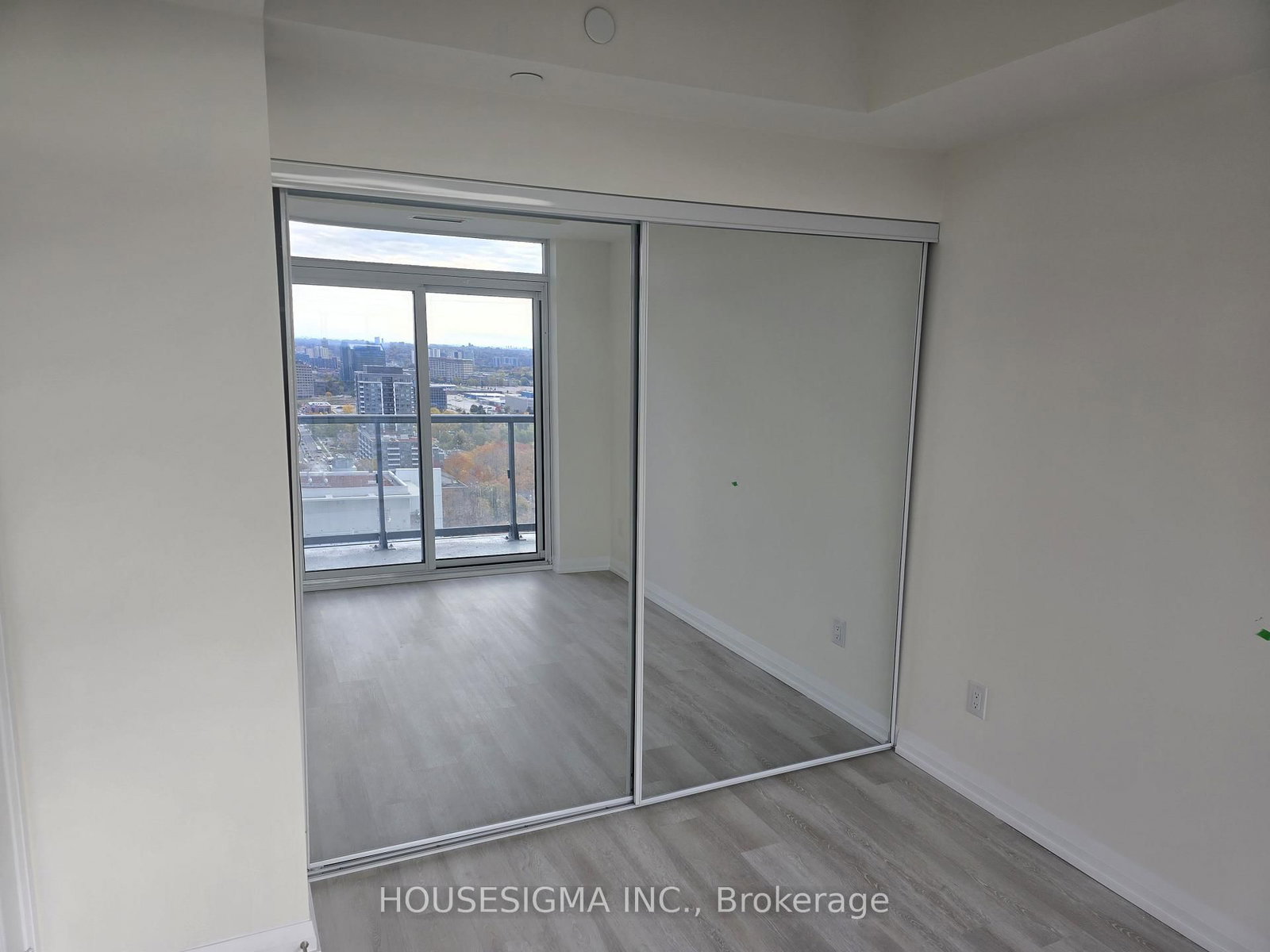 3260 Sheppard Avenue E, Unit 2701 - Photo 7