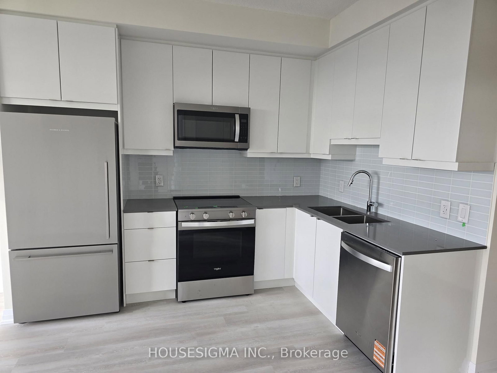 3260 Sheppard Avenue E, Unit 2701 - Photo 8