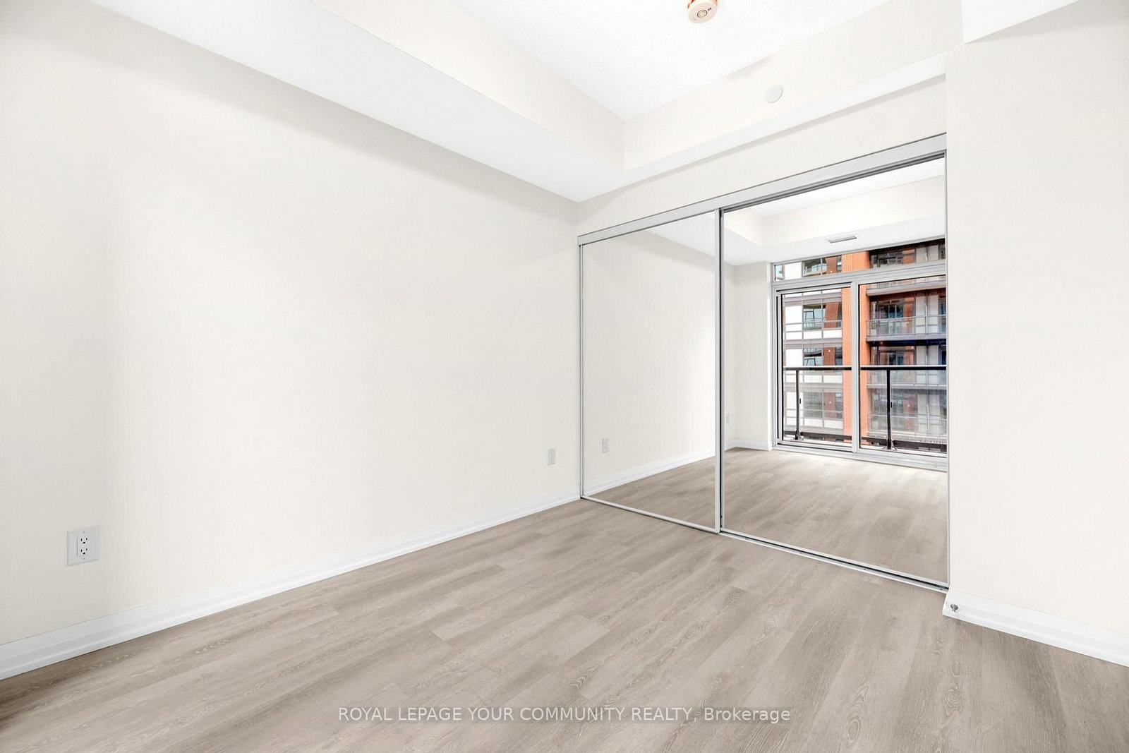 3270 Sheppard Avenue E, Unit 2525 - Photo 13