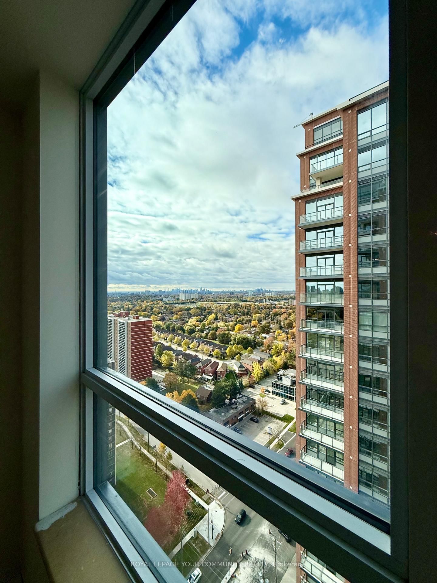3270 Sheppard Avenue E, Unit 2525 - Photo 21