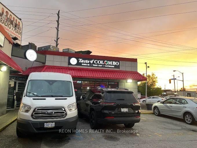 7 - 1071 Danforth Rd, Toronto, M1J 1E4 | Image 2