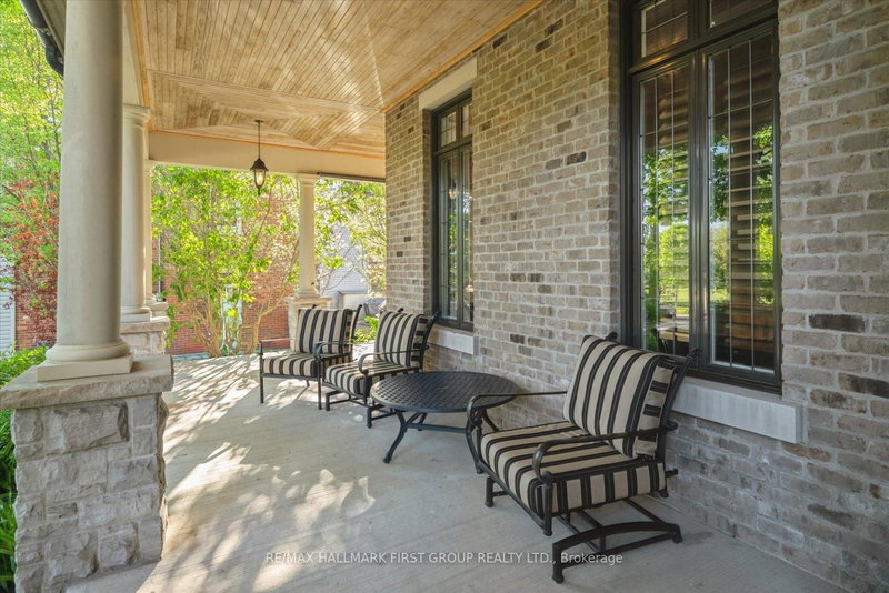 134 Front St E, Whitby, L1N 1A1 | Image 3