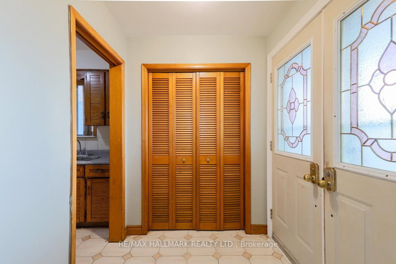767 Midland Ave, Toronto, M1K 4E5 | Image 3
