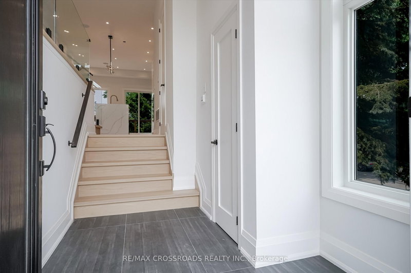 108 Park St, Toronto, M1N 2P1 | Image 2