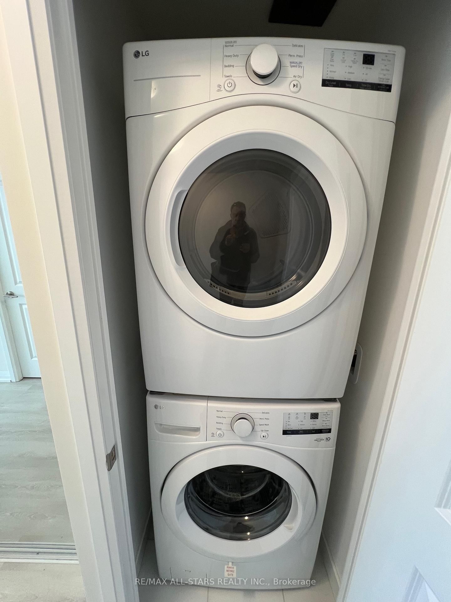 3270 Sheppard Avenue E, Unit 1523 - Photo 9