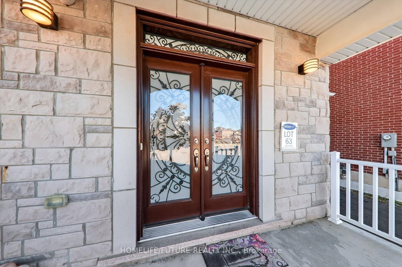 1010 Dashwood Crt, Pickering, L1V 2P8 | Image 3