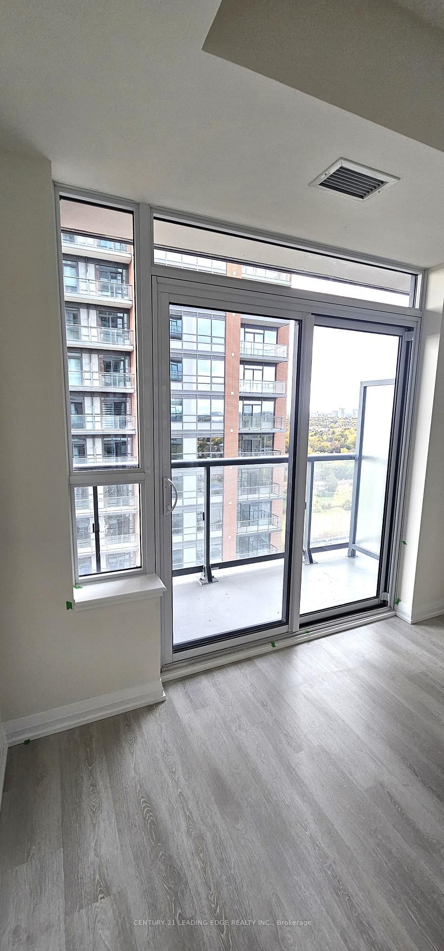 3270 Sheppard Avenue E, Unit 1925 - Photo 25