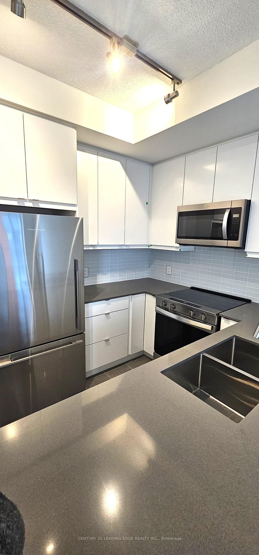 3270 Sheppard Avenue E, Unit 1925 - Photo 28