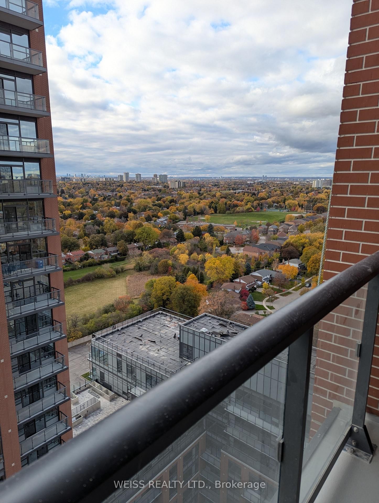 3270 Sheppard Avenue E, Unit 2126 - Photo 5