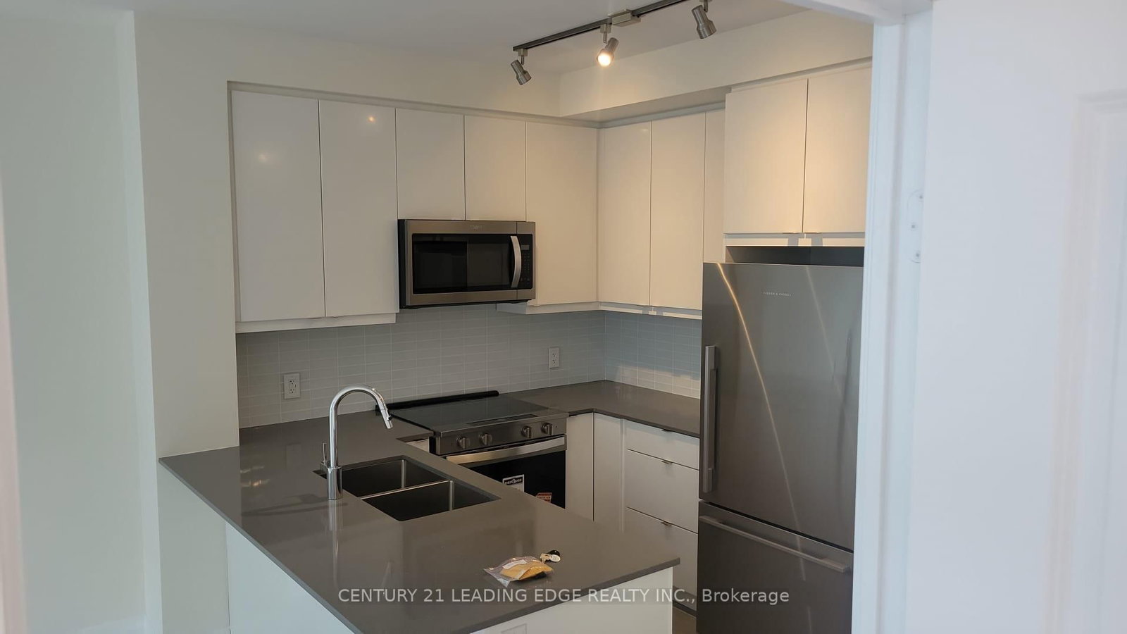 3270 Sheppard Avenue E, Unit 2826 - Photo 19