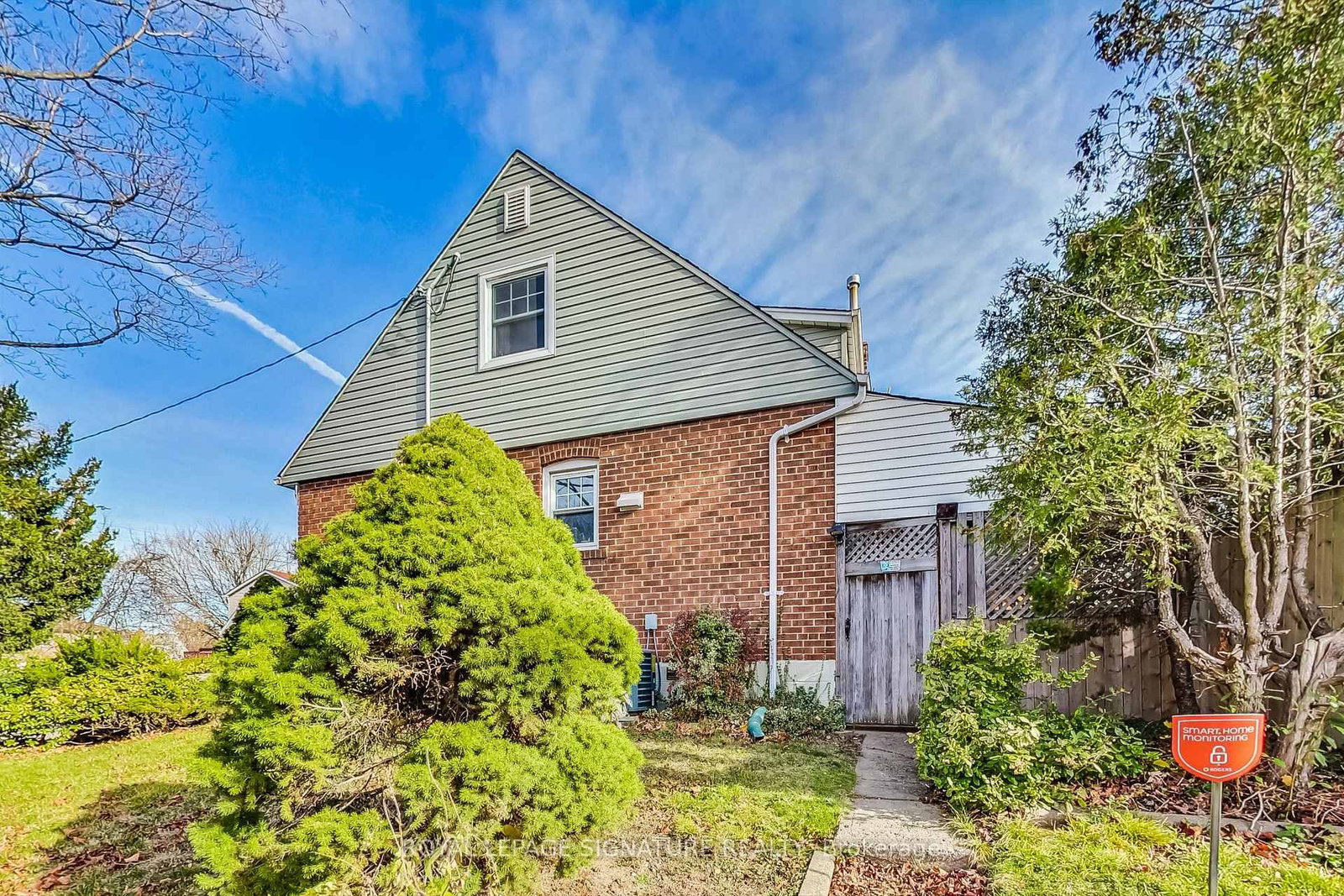 Detached House for lease at 1 Milne Avenue, Toronto, Ontario, M1L 1J7 - Oakridge - MLS: E12530546