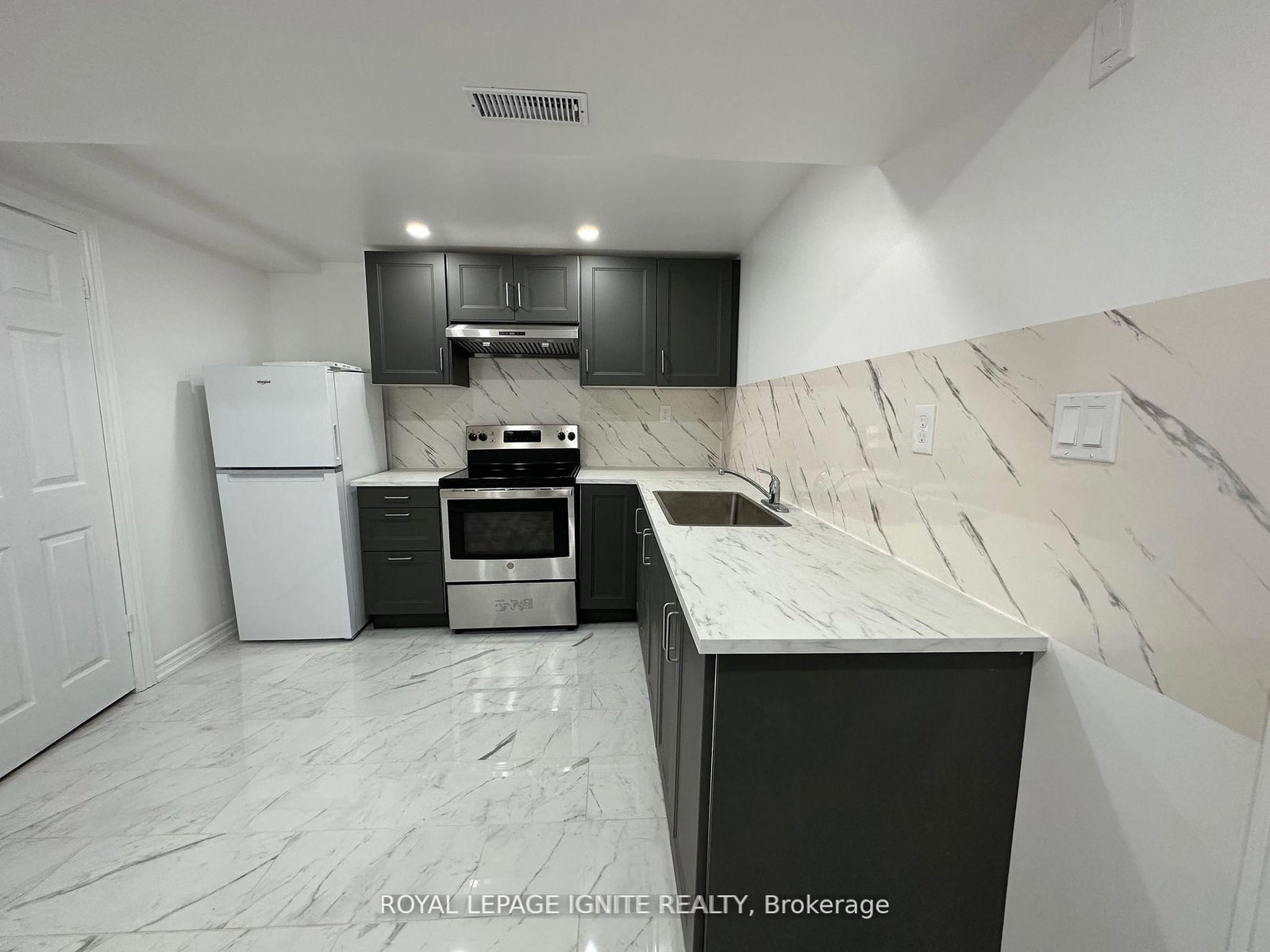 Detached House for lease at BSMT-111 Misty Hills Trail, Toronto, Ontario, M1X 1T3 - Rouge E11 - MLS: E12534014