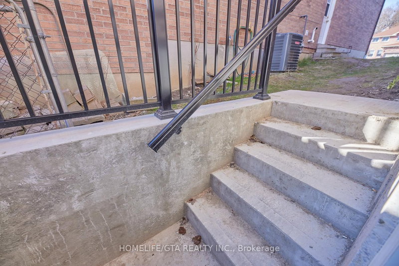 Basement - 122 Ravenscroft Rd, Ajax, L1T 1Y2 | Image 3