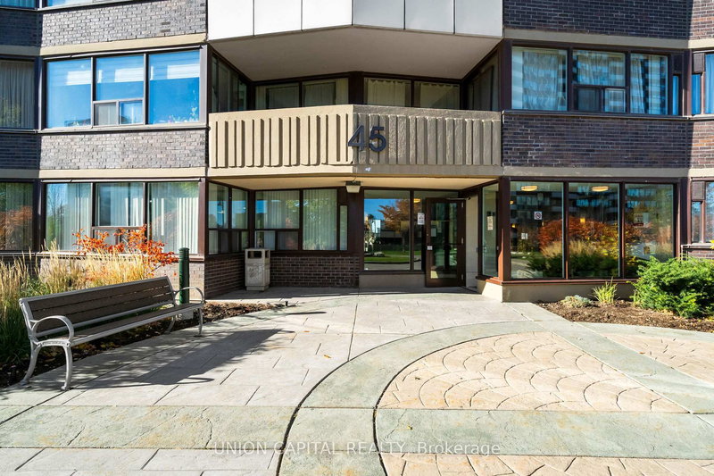 303 - 45 Huntingdale Blvd, Toronto, M1W 2N8 | Image 3