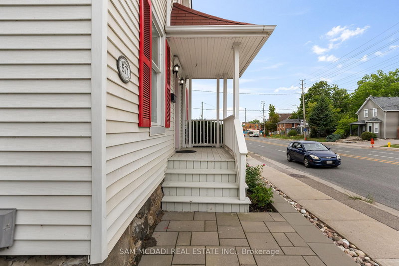 571 Kingston Rd W, Ajax, L1S 6M1 | Image 3