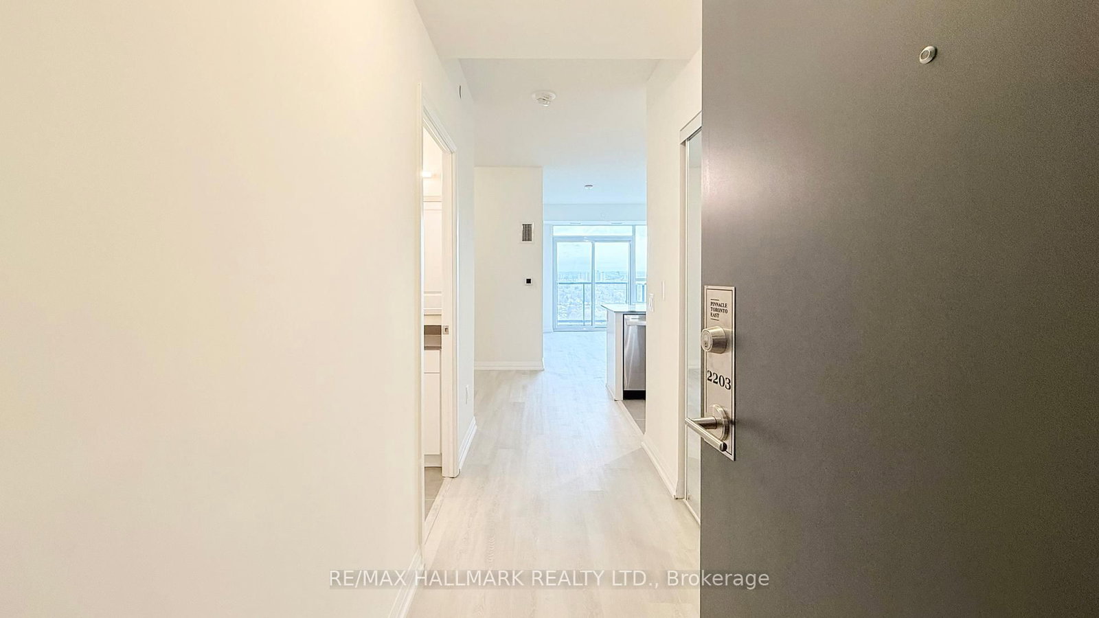 3260 Sheppard Avenue E, Unit 2203 - Photo 9