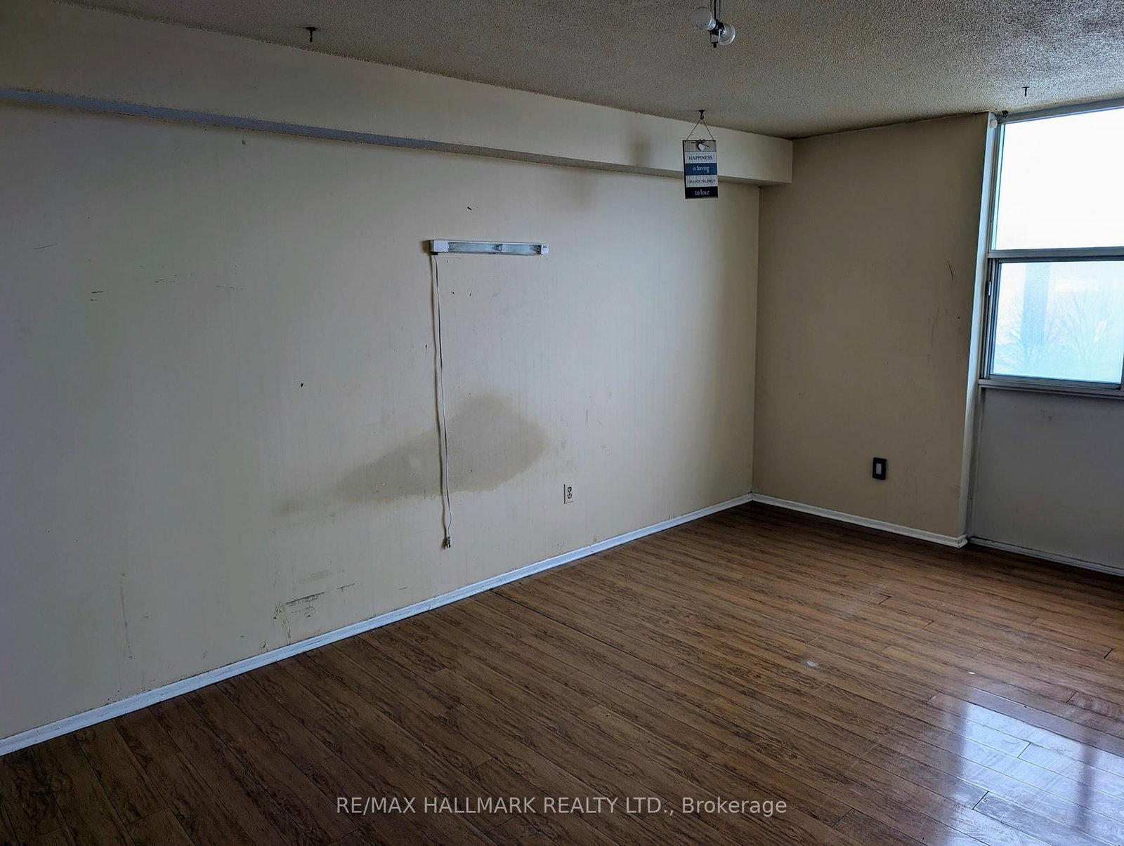 Condo sold at 408-66 Falby Court, Ajax, Ontario, L1S 3L2 - South East - MLS: E12547390