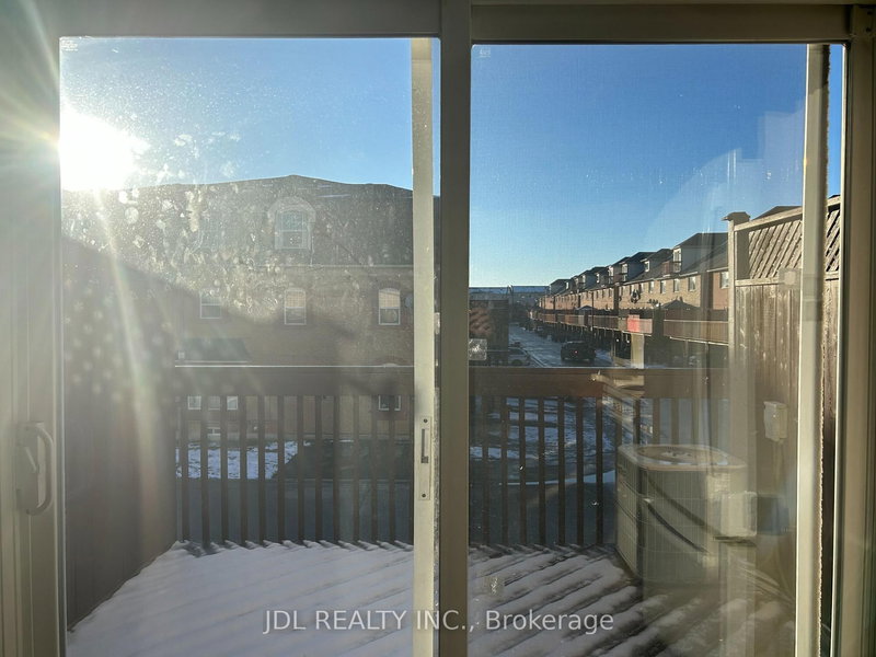 233A Rouge River Dr Dr, Toronto, M1B 6H2 | Image 3