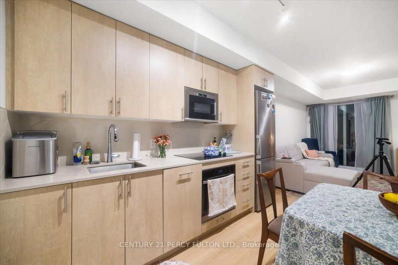 2413 - 2545 Simcoe St N, Oshawa, L1L 0W3 | Image 2