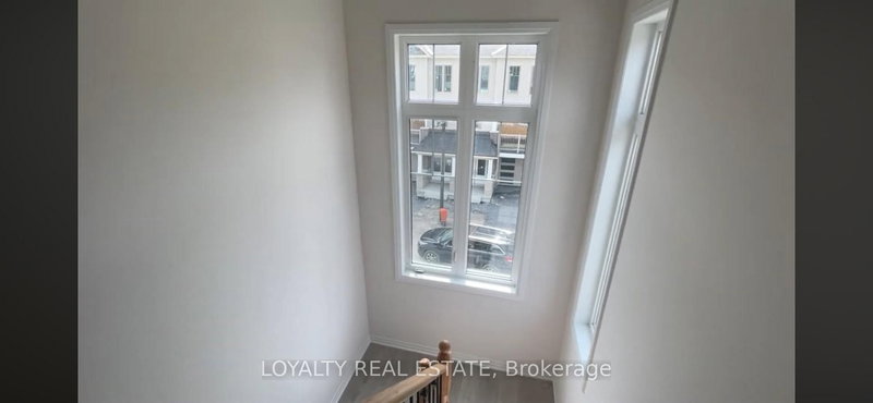 19 Ambereen Pl, Clarington, L1C 7H5 | Image 3