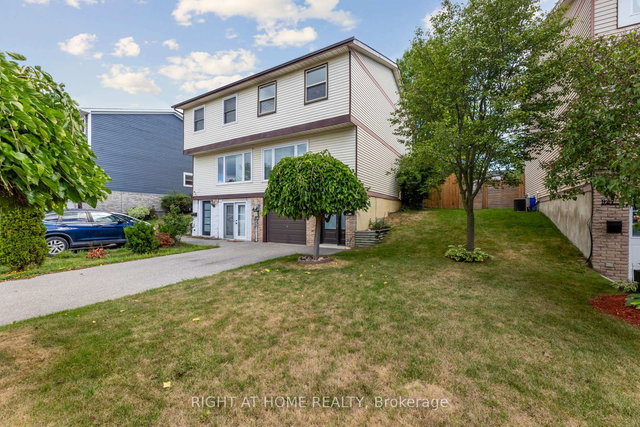 923 Southridge Street