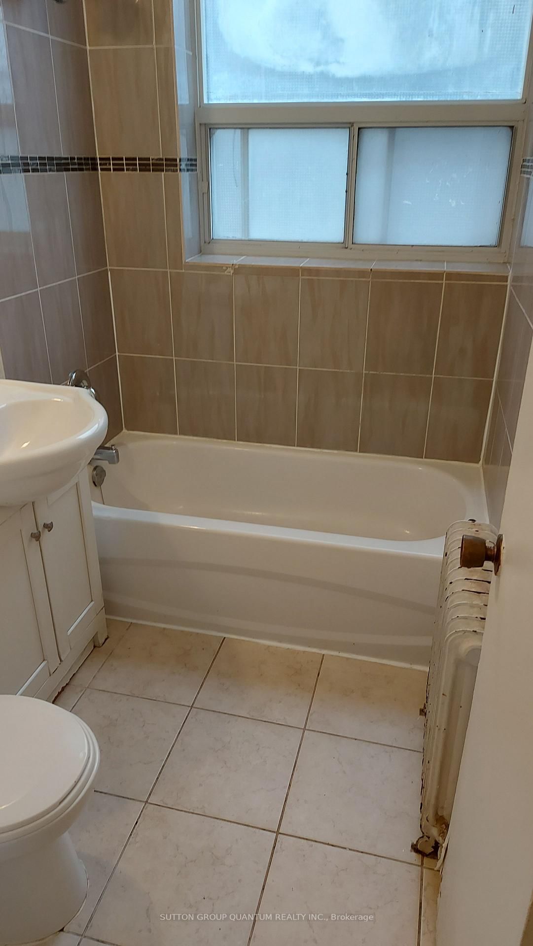 2881 Lawrence Avenue, Unit 6 - Photo 6