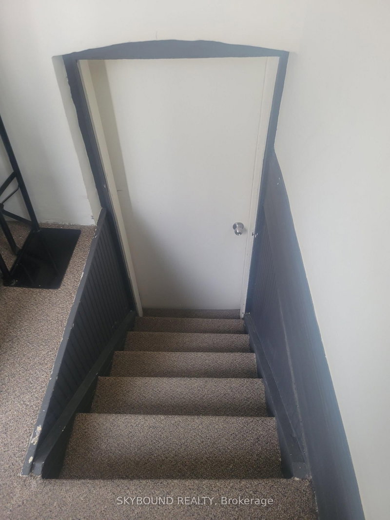 Lower - 140 Wolverleigh Blvd, Toronto, M4J 1R9 | Image 3