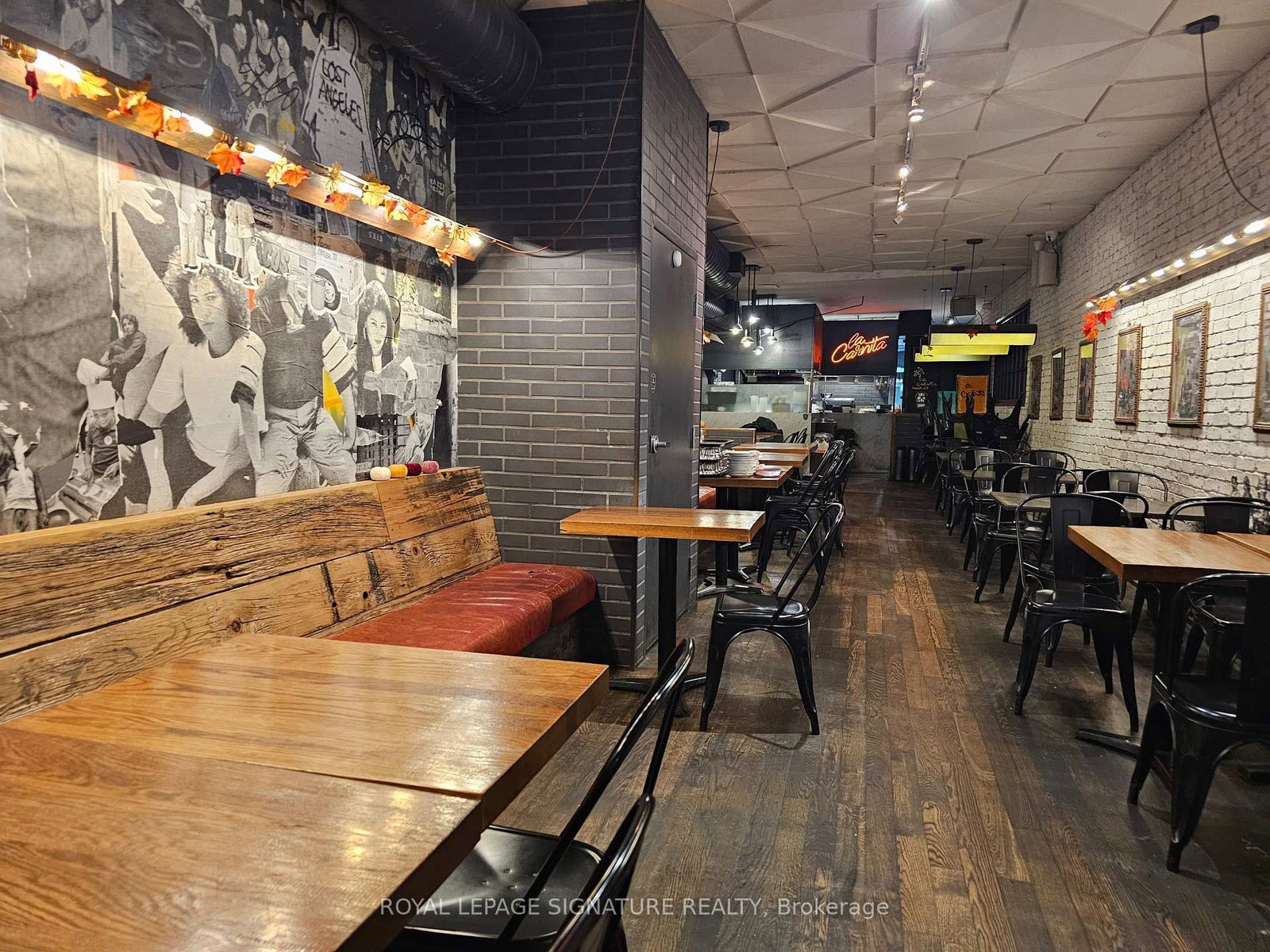 780 Queen Street E - Photo 8