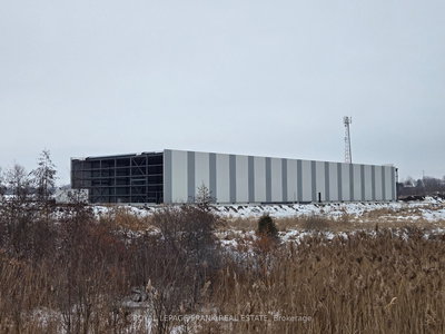 #1 - 540 Lake Rd | Clarington | Image