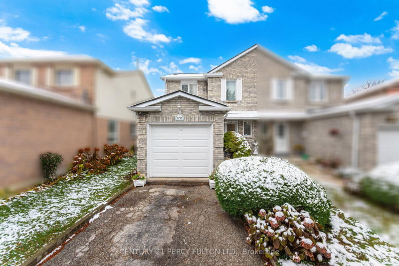 1399 Anton Sq, Pickering, L1V 5T5 | Image 3