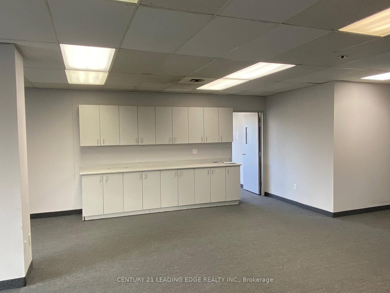 1645 Warden Avenue, Unit 103 - Photo 11