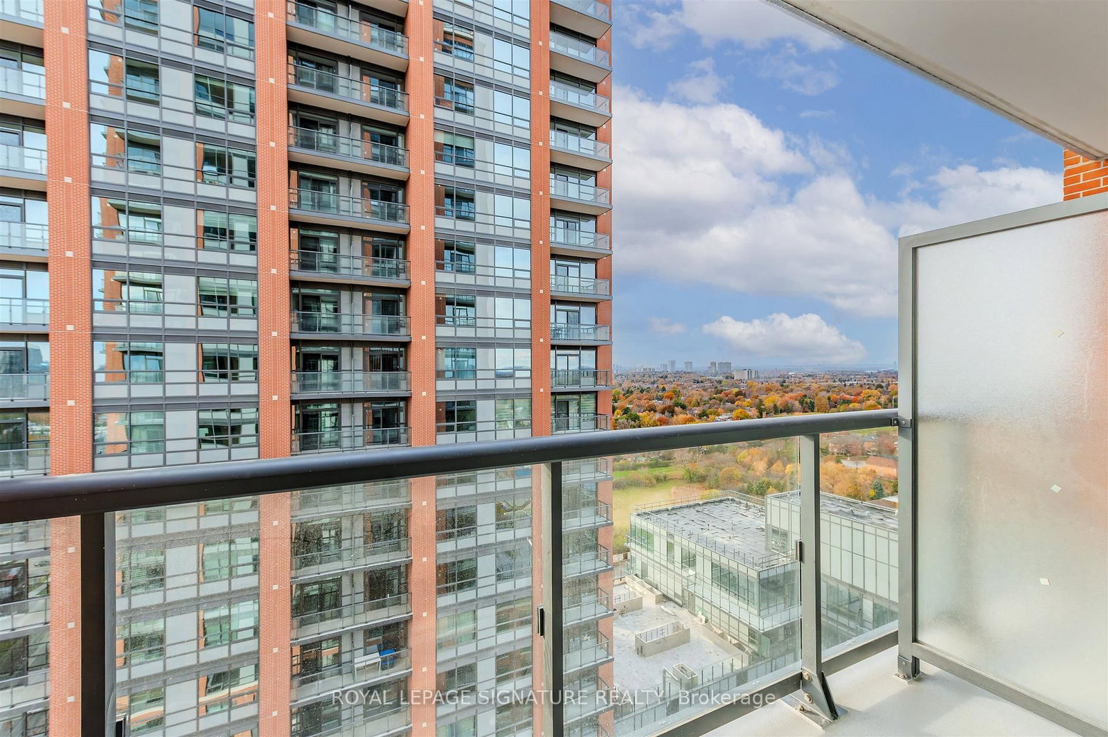 3270 Sheppard Avenue E, Unit 1825 - Photo 21
