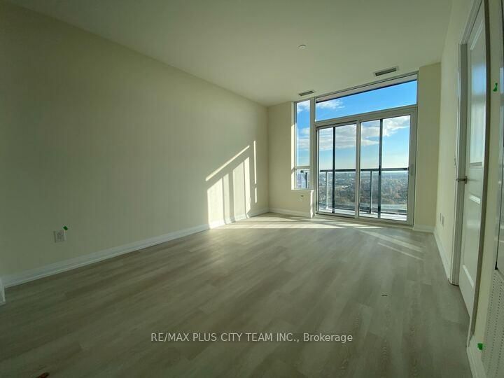 3260 Sheppard Avenue E, Unit 2808 - Photo 2