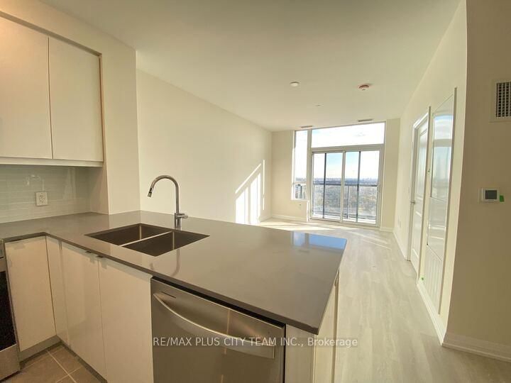 3260 Sheppard Avenue E, Unit 2808 - Photo 3