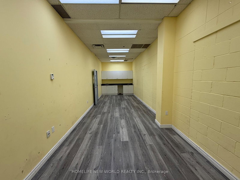 104 - 41 Metropolitan Rd, Toronto, M1R 2T5 | Image 3