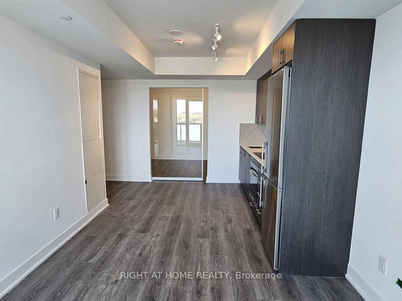 602 - 2545 Simcoe St N, Oshawa, L1L 0W3 | Image 3