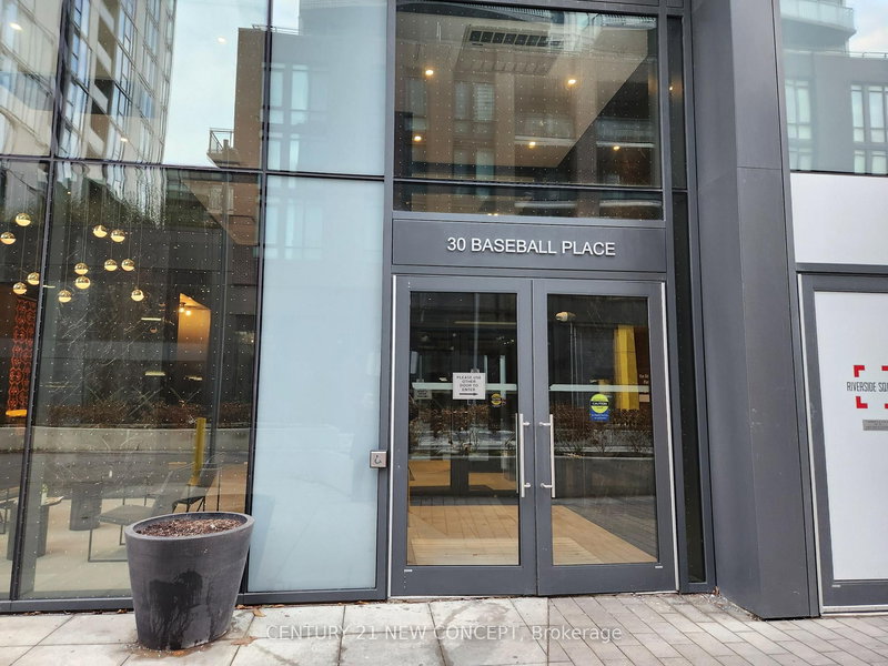 819 - 30 Baseball Pl, Toronto, M4M 0E8 | Image 2