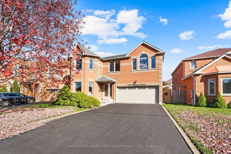 1907 Woodview Ave, Pickering, L1V 1L5 | Image 3