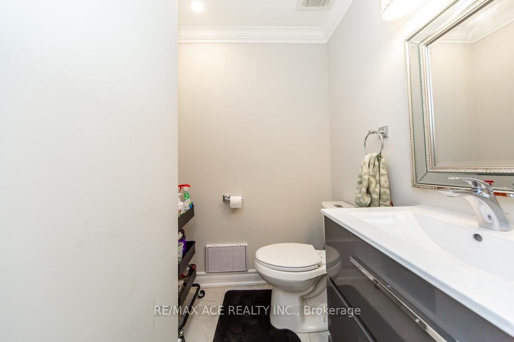 Townhouse for sale at 149-50 Scarborough Golf Club Road, Toronto, Ontario, M1M 3T5 - Scarborough Village - MLS: E12576876