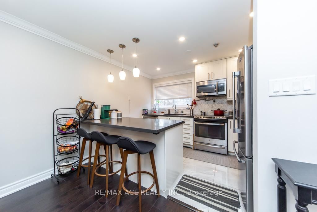 Townhouse for sale at 149-50 Scarborough Golf Club Road, Toronto, Ontario, M1M 3T5 - Scarborough Village - MLS: E12576876