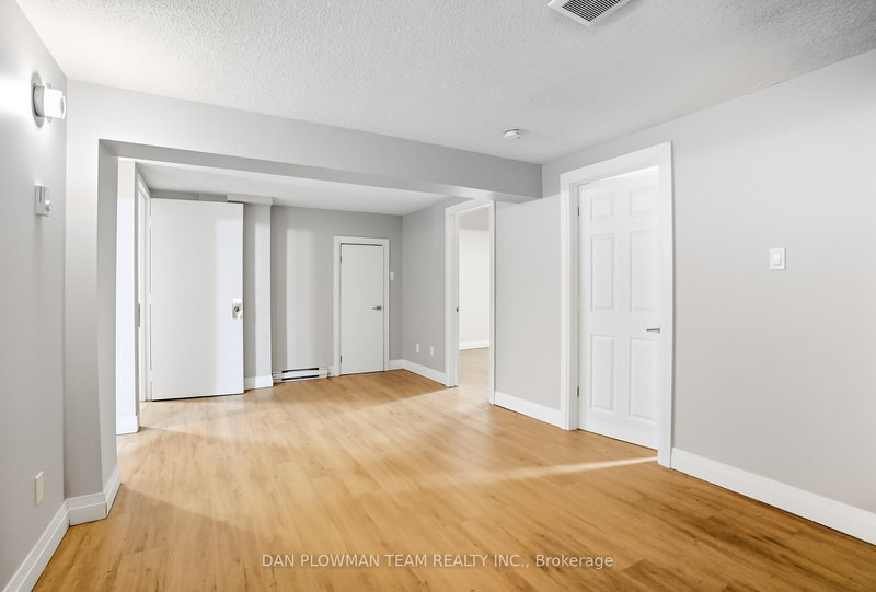 476 Albert St, Oshawa, L1H 4S6 | Image 3