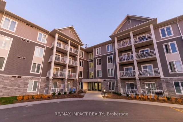 209 - 290 Liberty Street N