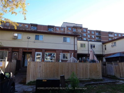 Townhouse leased at 18-255 Porter Street, Oshawa, Ontario, L1J 1N3 - Lakeview - MLS: E12583514