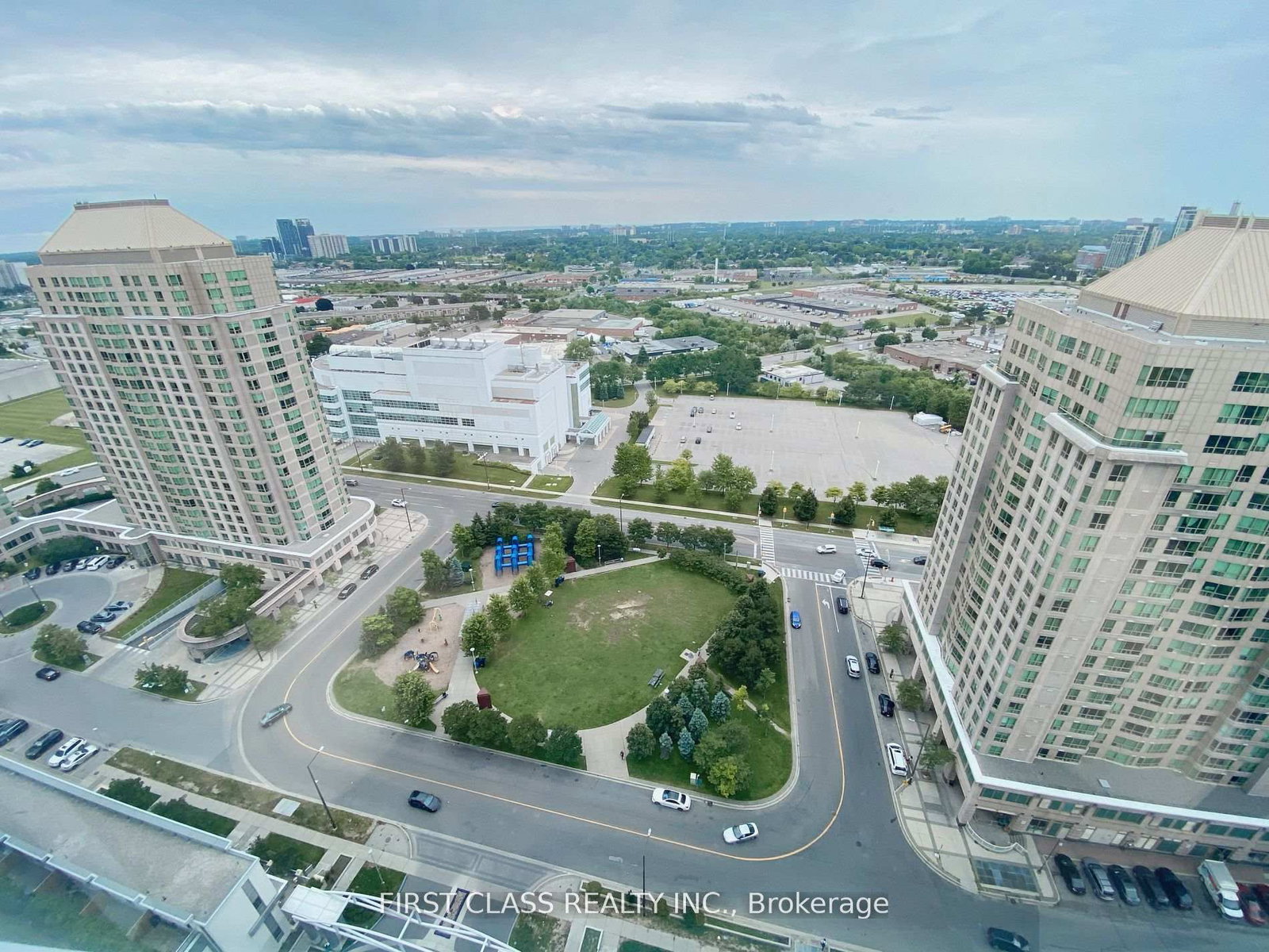 Condo for lease at 3006-36 Lee Centre Drive, Toronto, Ontario, M1H 3K2 - Woburn - MLS: E12586012