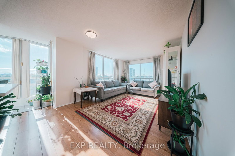 310 - 2550 Lawrence Ave E, Toronto, M1P 4Z3 | Image 3