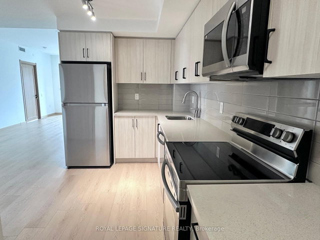 B312 - 3429 Sheppard Avenue E